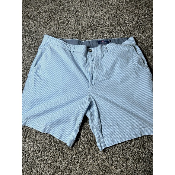 Vineyard Vines Other - Vineyard Vines Performance Shorts  Mens 44B  9" Breaker Stretch Seersucker Blue